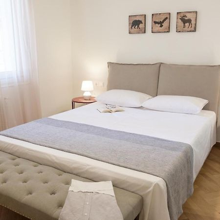 Luxury Three Bedroom Apartment In Kolonaki Αθήνα Εξωτερικό φωτογραφία